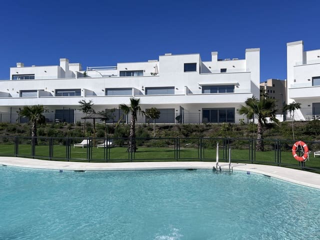 3 bedroom Apartment for sale in Bel-Air, Estepona with pool garage - € 572,000 (Ref: 10034200)
