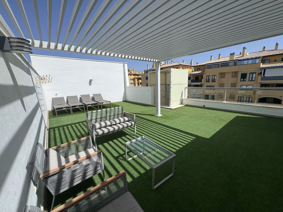 3 soverom Leilighet til salgs i San Pedro de Alcantara med svømmebasseng garasje - € 675 000 (Ref: 10035057)