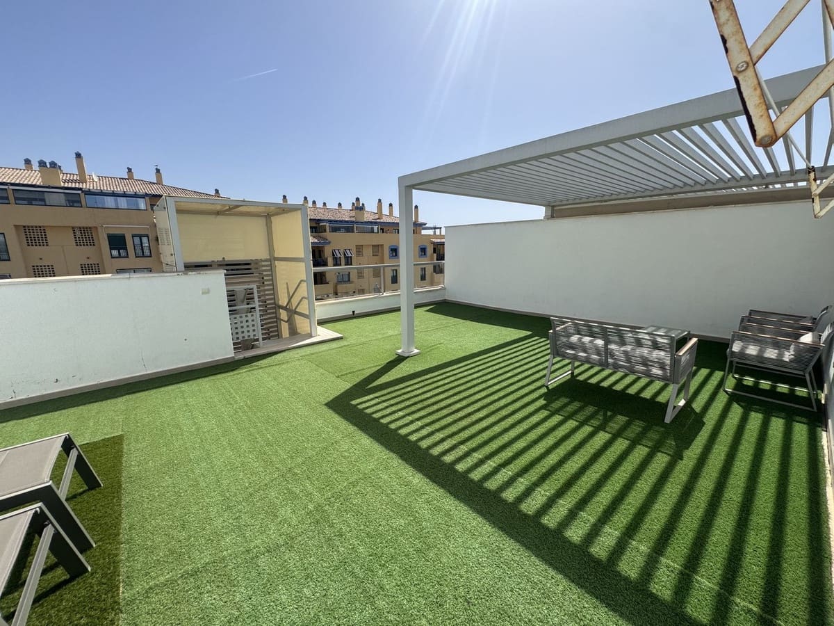 3 soverom Leilighet til salgs i San Pedro de Alcantara med svømmebasseng garasje - € 675 000 (Ref: 10035057)