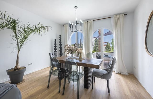 3 sovrum Hus till salu i Bel-Air, Estepona med pool garage - 665 000 € (Ref: 10035336)