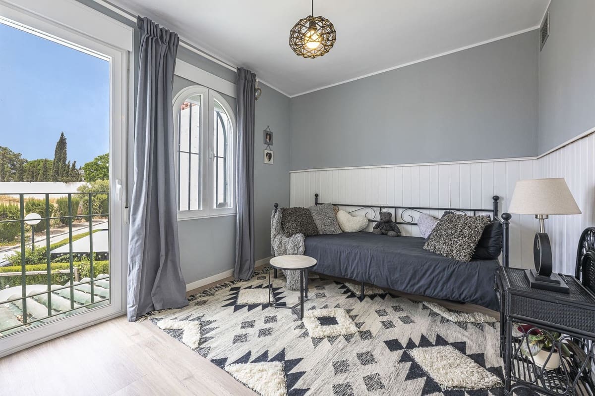3 sovrum Hus till salu i Bel-Air med pool garage - 665 000 € (Ref: 10035336)