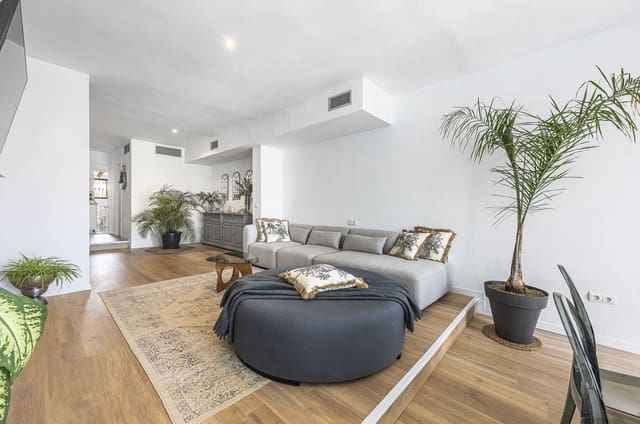 3 sovrum Hus till salu i Bel-Air, Estepona med pool garage - 665 000 € (Ref: 10035336)