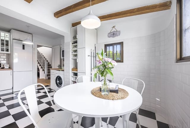 3 sovrum Hus till salu i Bel-Air, Estepona med pool garage - 665 000 € (Ref: 10035336)