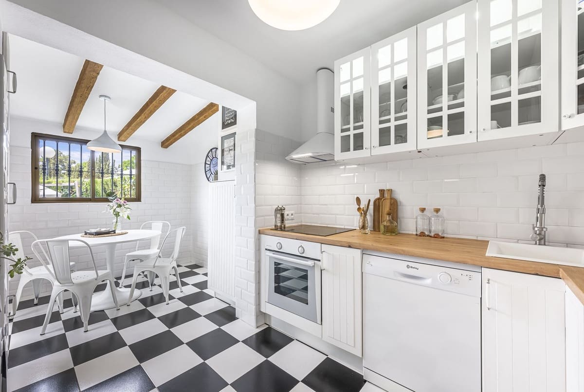 3 sovrum Hus till salu i Bel-Air med pool garage - 665 000 € (Ref: 10035336)