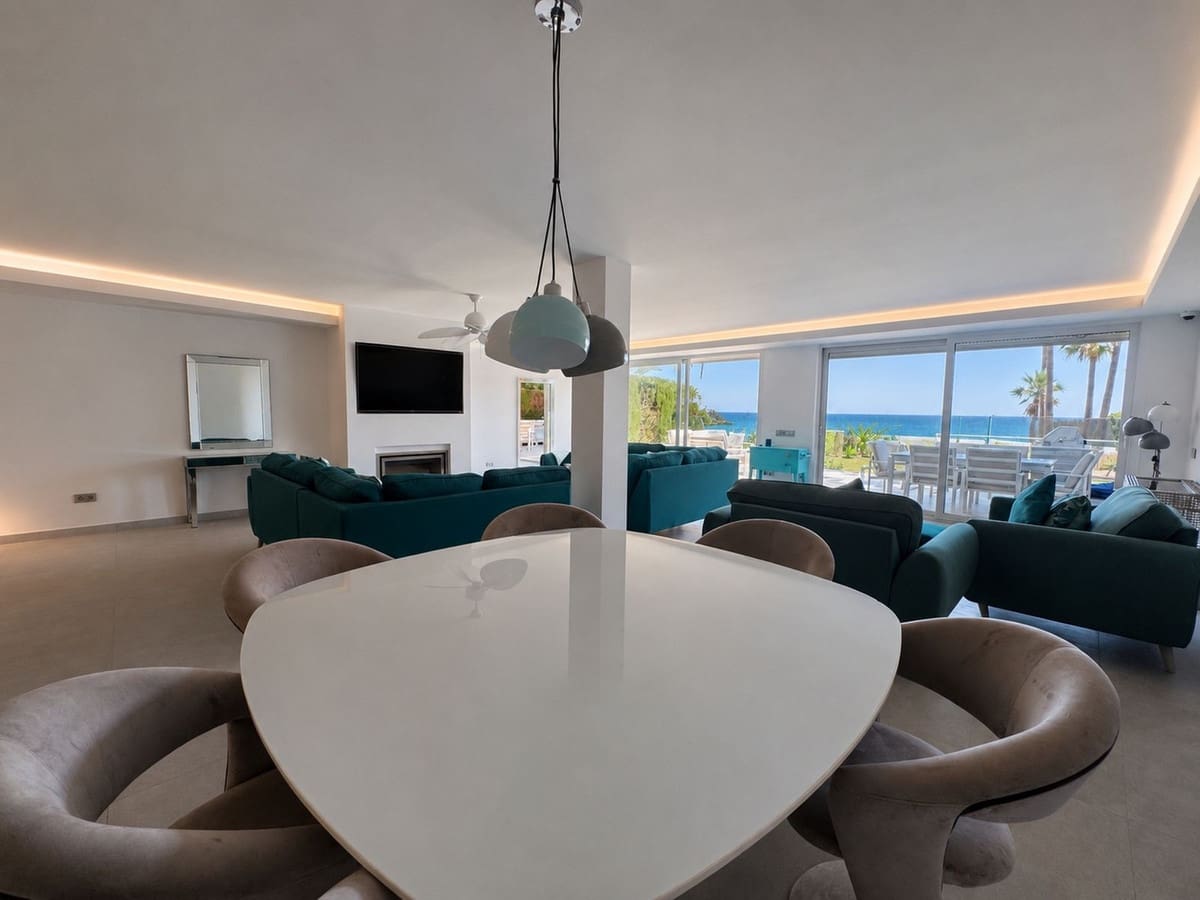 3 camera da letto Casa in vendita in New Golden Mile con piscina garage - 1.950.000 € (Rif: 10035466)