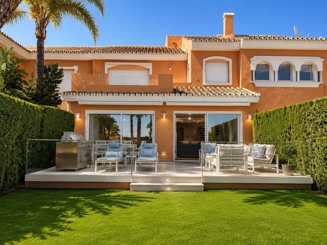 3 camera da letto Casa in vendita in New Golden Mile, Estepona con piscina garage - 1.950.000 € (Rif: 10035466)