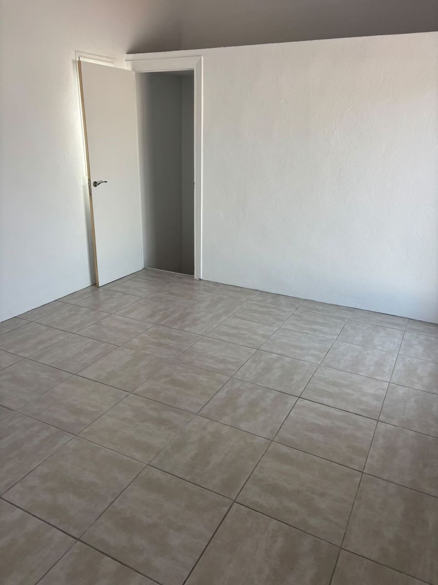 2 soverom Hus til salgs i Estepona med svømmebasseng - € 299 995 (Ref: 10035485)