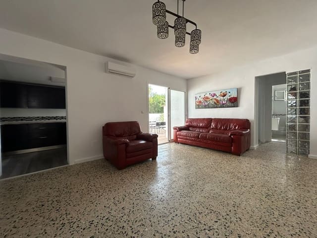 2 makuuhuone Omakotitalo myytävänä paikassa Estepona mukana uima-altaan - 299 995 € (Ref: 10035485)