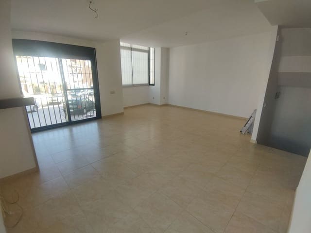 4 bedroom Townhouse for sale in Cancelada, Estepona - € 600,000 (Ref: 10035579)