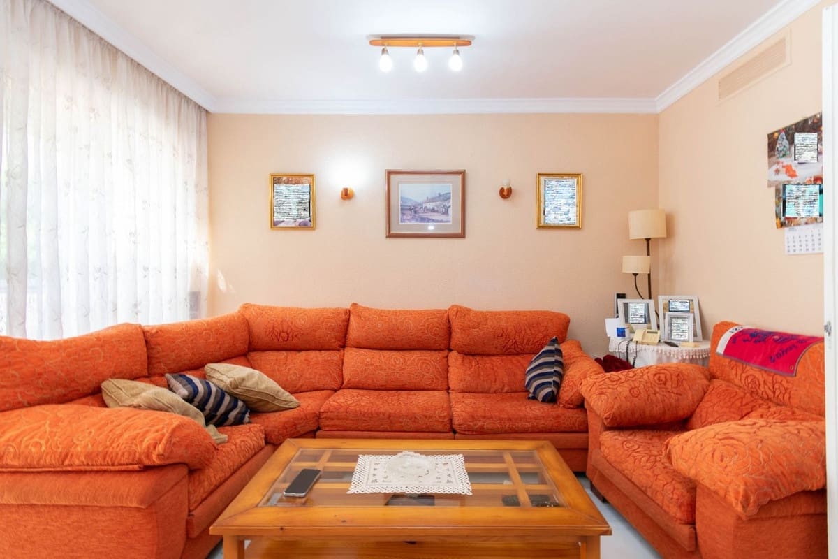 3 slaapkamer Huis te koop in Estepona met zwembad - € 449.000 (Ref: 10038949)