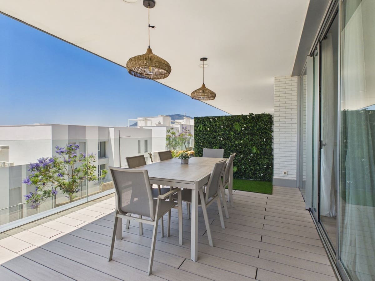 3 sovrum Hus till salu i Cancelada med pool garage - 649 995 € (Ref: 10038961)