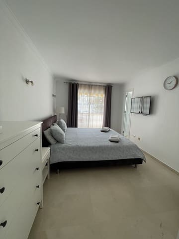 3 bedroom Townhouse for sale in Estepona with pool - € 775,000 (Ref: 10038963)