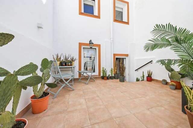 4 makuuhuone Omakotitalo myytävänä paikassa Estepona - 1 995 000 € (Ref: 10038965)