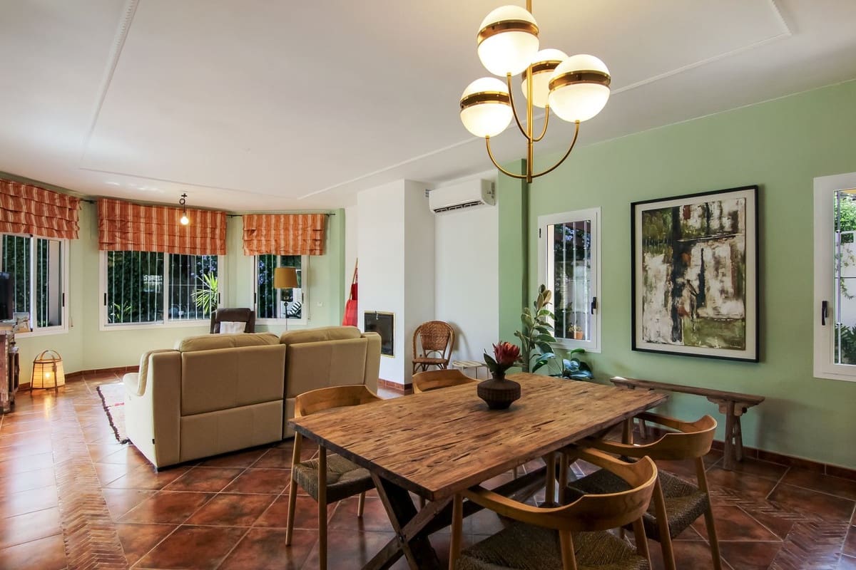 3 slaapkamer Villa te koop in Fuengirola met zwembad garage - € 799.000 (Ref: 10041399)