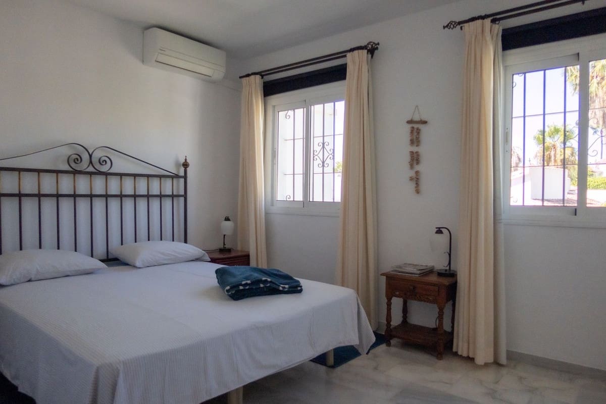 3 camera da letto Villa in vendita in Madrid citta con piscina garage - 1.100.000 € (Rif: 10041799)
