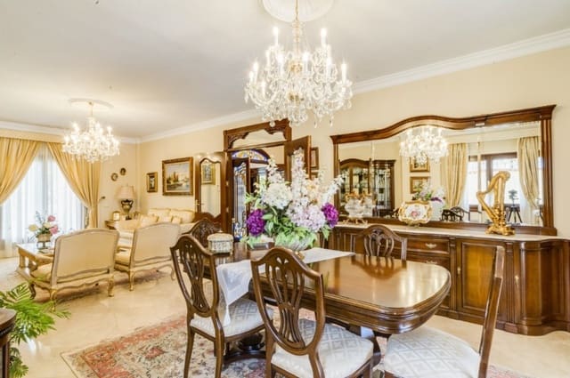 6 bedroom Villa for sale in Alhaurín el Grande with pool garage - € 1,200,000 (Ref: 10041827)
