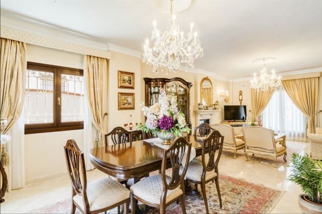 6 bedroom Villa for sale in Alhaurín el Grande with pool garage - € 1,200,000 (Ref: 10041827)