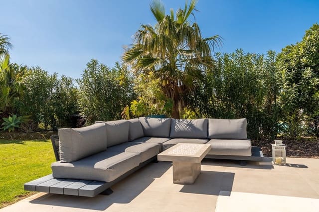 4 makuuhuone Huvila myytävänä paikassa La Cala Golf, Mijas mukana uima-altaan 
autotalli - 1 850 000 € (Ref: 10043269)