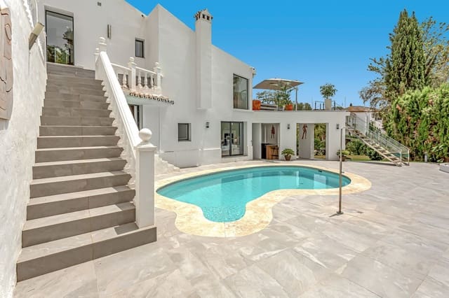 4 camera da letto Villa in vendita in El Rosario, Marbella con piscina garage - 1.995.000 € (Rif: 10043300)