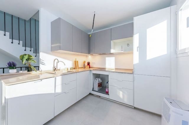 2 Zimmer Haus zu verkaufen in Manilva mit Pool Garage - 315.000 € (Ref: 10047567)