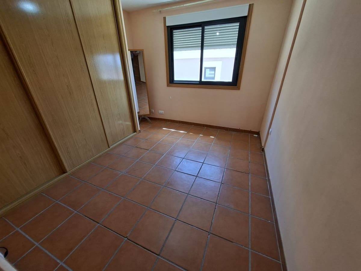 Chalet de 3 habitaciones en San Luis de Sabinillas en venta con piscina garaje - 420.000 € (Ref: 10047589)