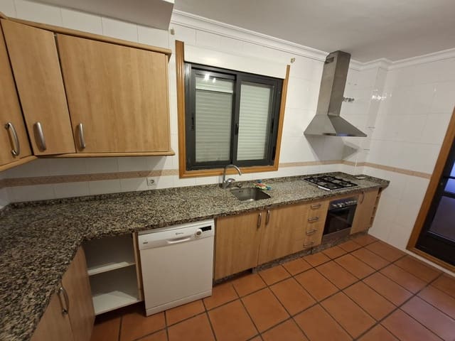 3 Zimmer Villa zu verkaufen in San Luis de Sabinillas, Manilva mit Pool Garage - 420.000 € (Ref: 10047589)