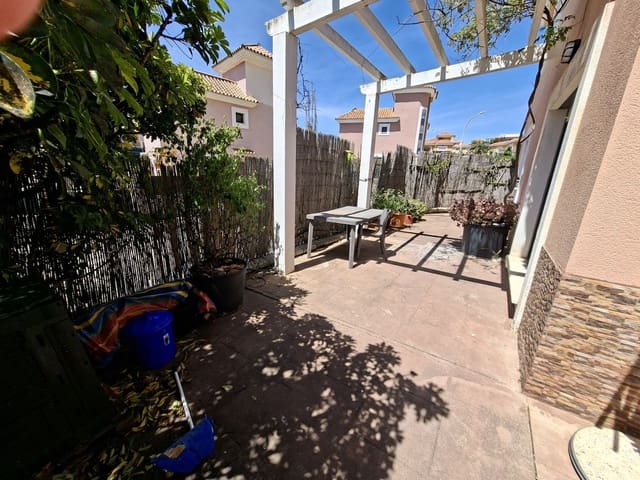 3 Zimmer Villa zu verkaufen in San Luis de Sabinillas, Manilva mit Pool Garage - 420.000 € (Ref: 10047589)