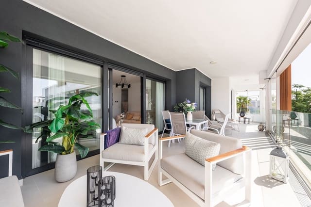 3 sovrum Lägenhet till salu i Bel-Air, Estepona med pool garage - 645 000 € (Ref: 10047599)