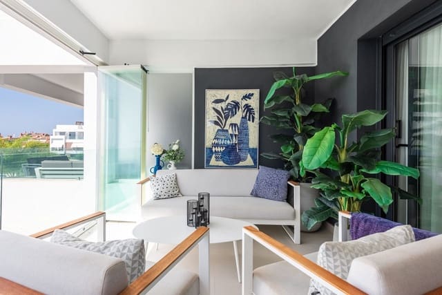 3 sovrum Lägenhet till salu i Bel-Air, Estepona med pool garage - 645 000 € (Ref: 10047599)