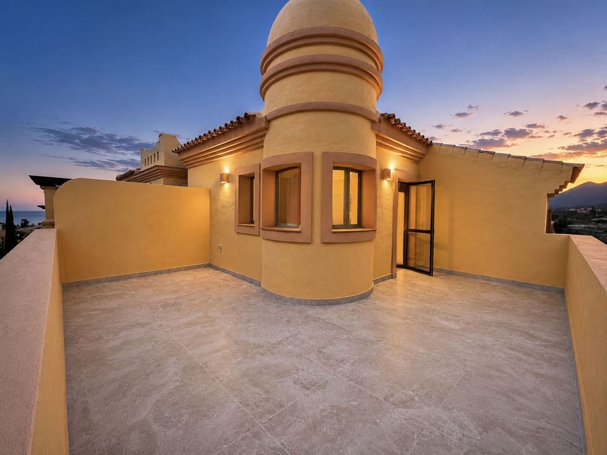 3 Zimmer Penthouse zu verkaufen in Los Flamingos mit Pool Garage - 1.395.000 € (Ref: 10049512)