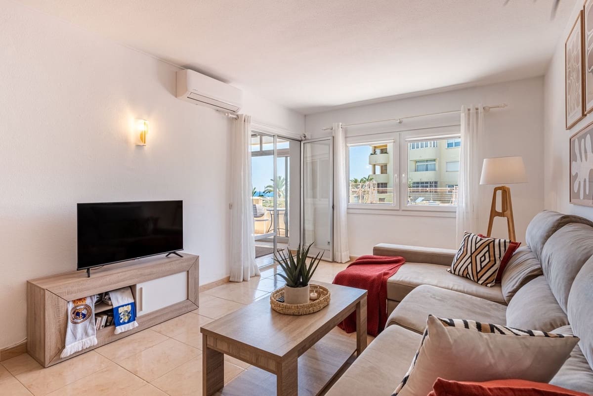 1 sovrum Lägenhet till salu i Estepona med pool - 329 000 € (Ref: 10049584)