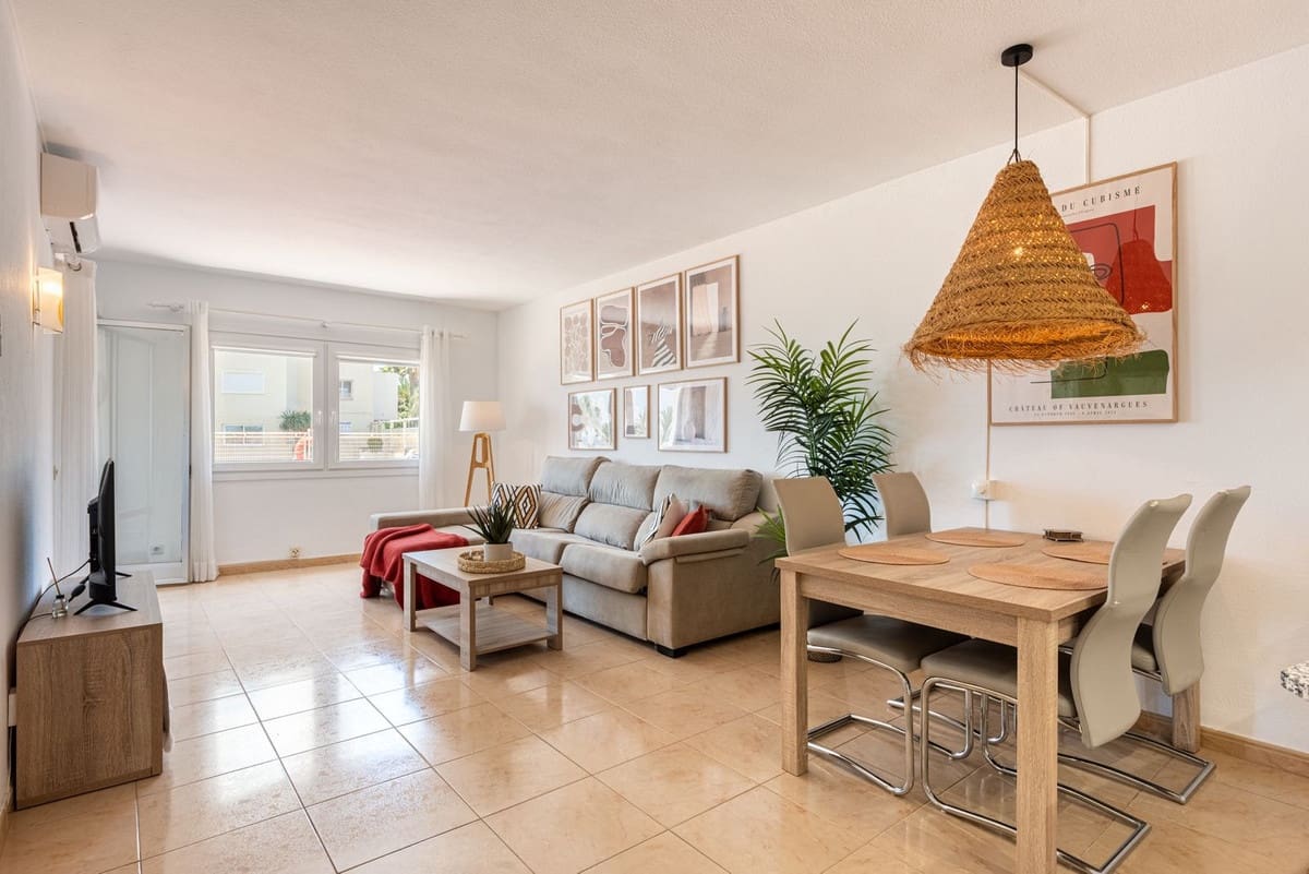 1 sovrum Lägenhet till salu i Estepona med pool - 329 000 € (Ref: 10049584)