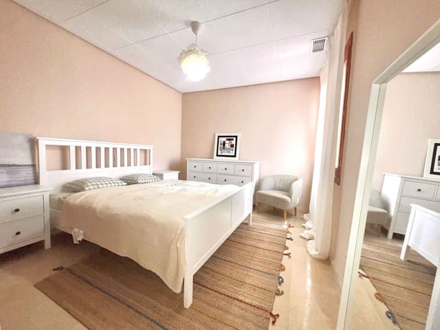 3 Zimmer Apartment zu verkaufen in Nueva Andalucia, Marbella mit Pool Garage - 480.000 € (Ref: 10055550)