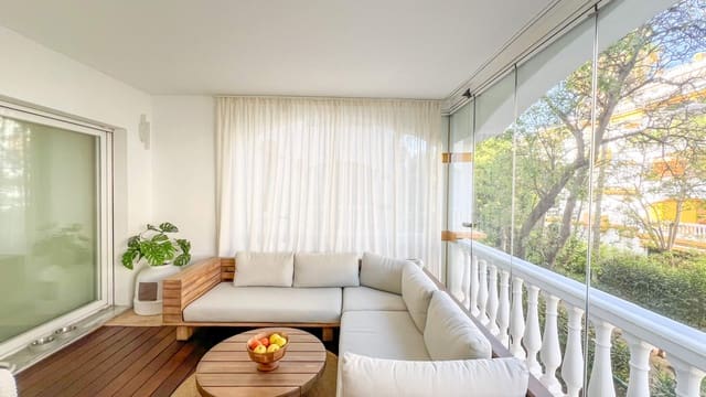 Apartamento de 2 habitaciones en Marbella en venta con piscina garaje - 557.000 € (Ref: 10055556)