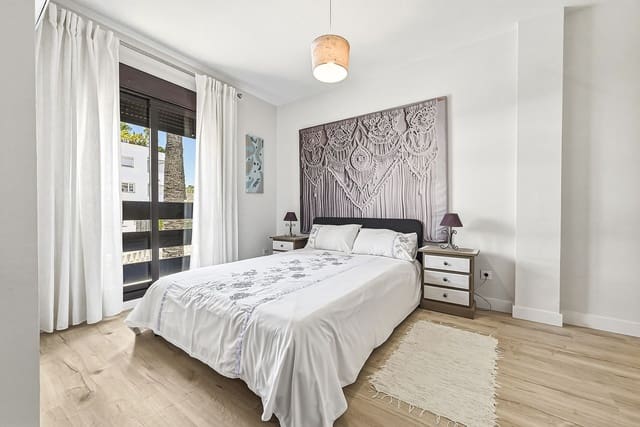3 Zimmer Apartment zu verkaufen in Nueva Andalucia, Marbella mit Pool Garage - 655.000 € (Ref: 10055560)