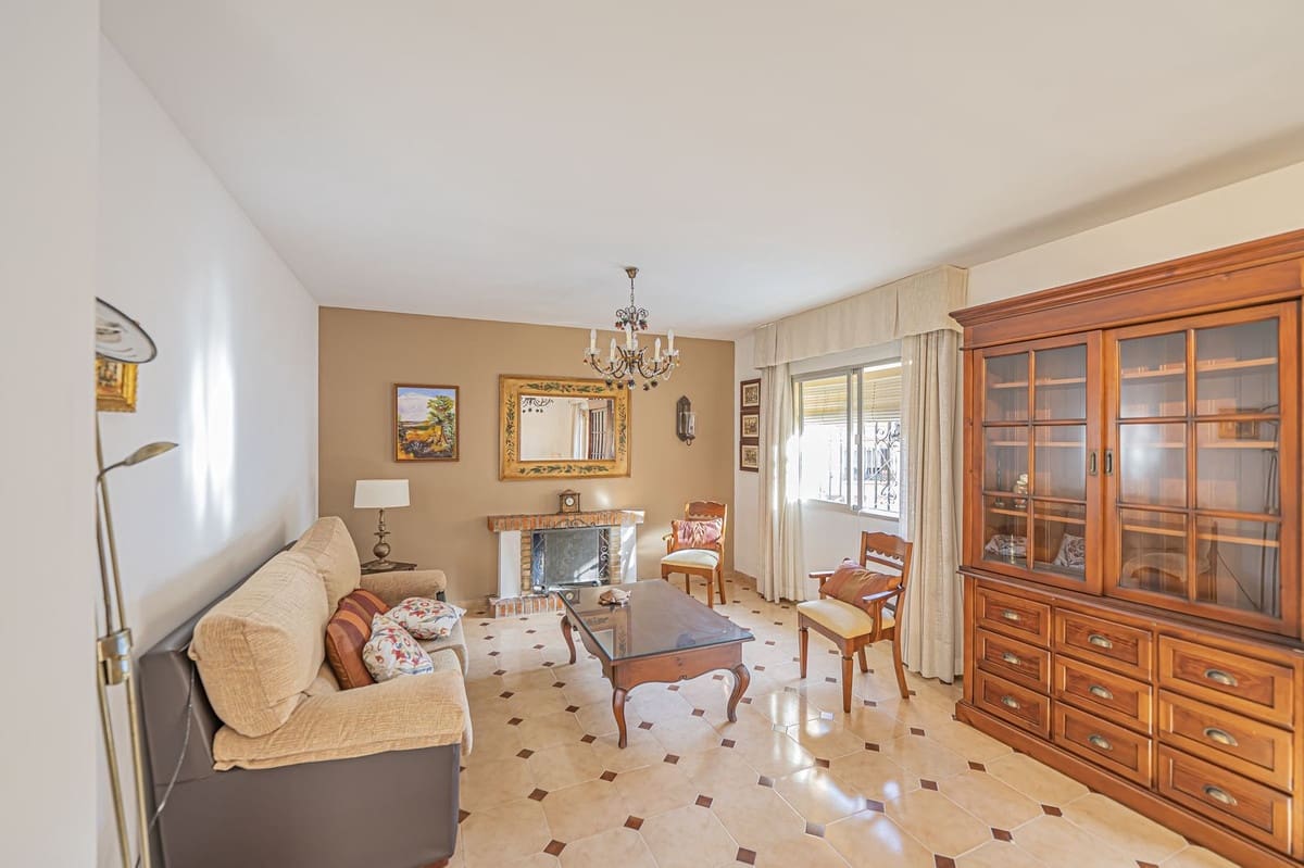 5 camera da letto Villa in vendita in Marbella con piscina garage - 920.000 € (Rif: 10055565)