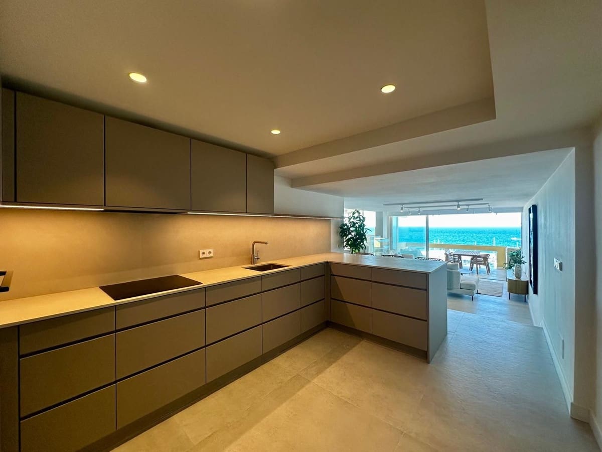 3 Zimmer Apartment zu verkaufen in Marbella mit Pool Garage - 1.469.000 € (Ref: 10055614)