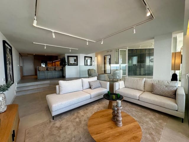 3 Zimmer Apartment zu verkaufen in Marbella mit Pool Garage - 1.469.000 € (Ref: 10055614)