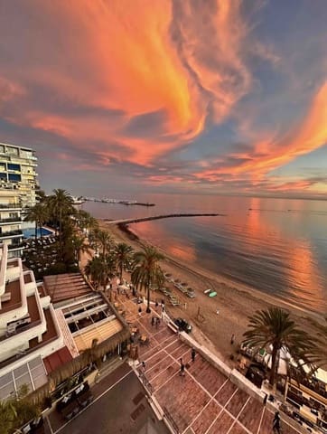 2 slaapkamer Appartement te koop in Marbella met garage - € 1.649.000 (Ref: 10059198)