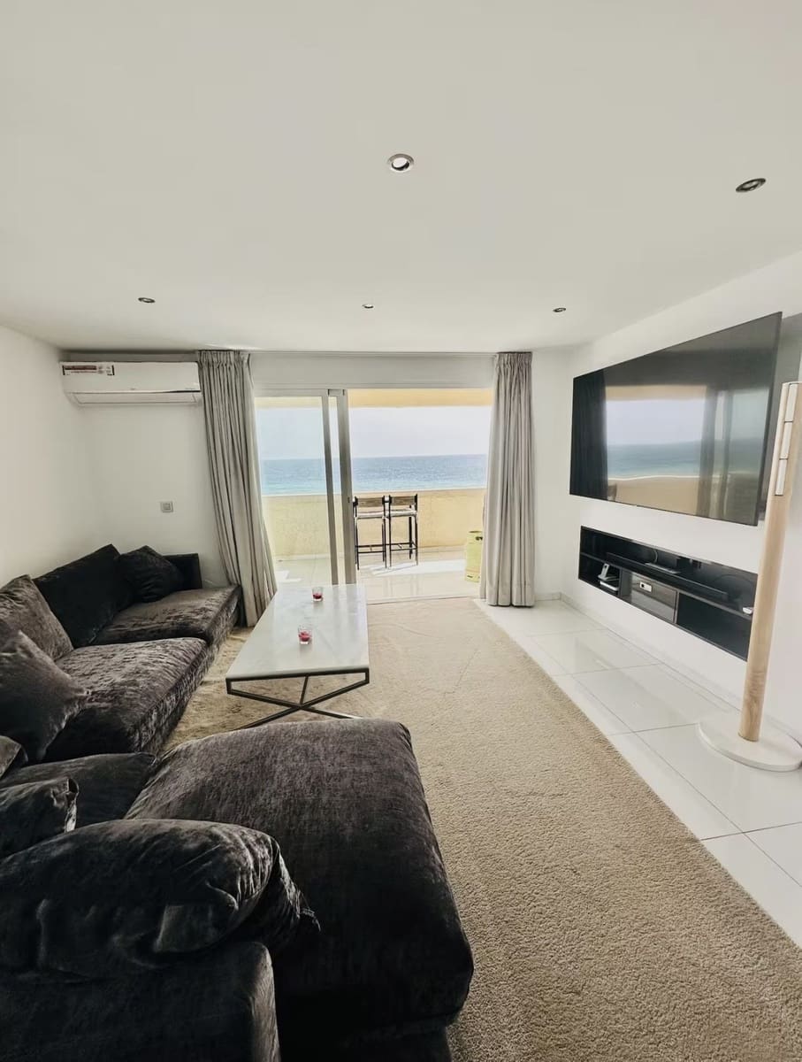 2 slaapkamer Appartement te koop in Marbella met garage - € 1.649.000 (Ref: 10059198)