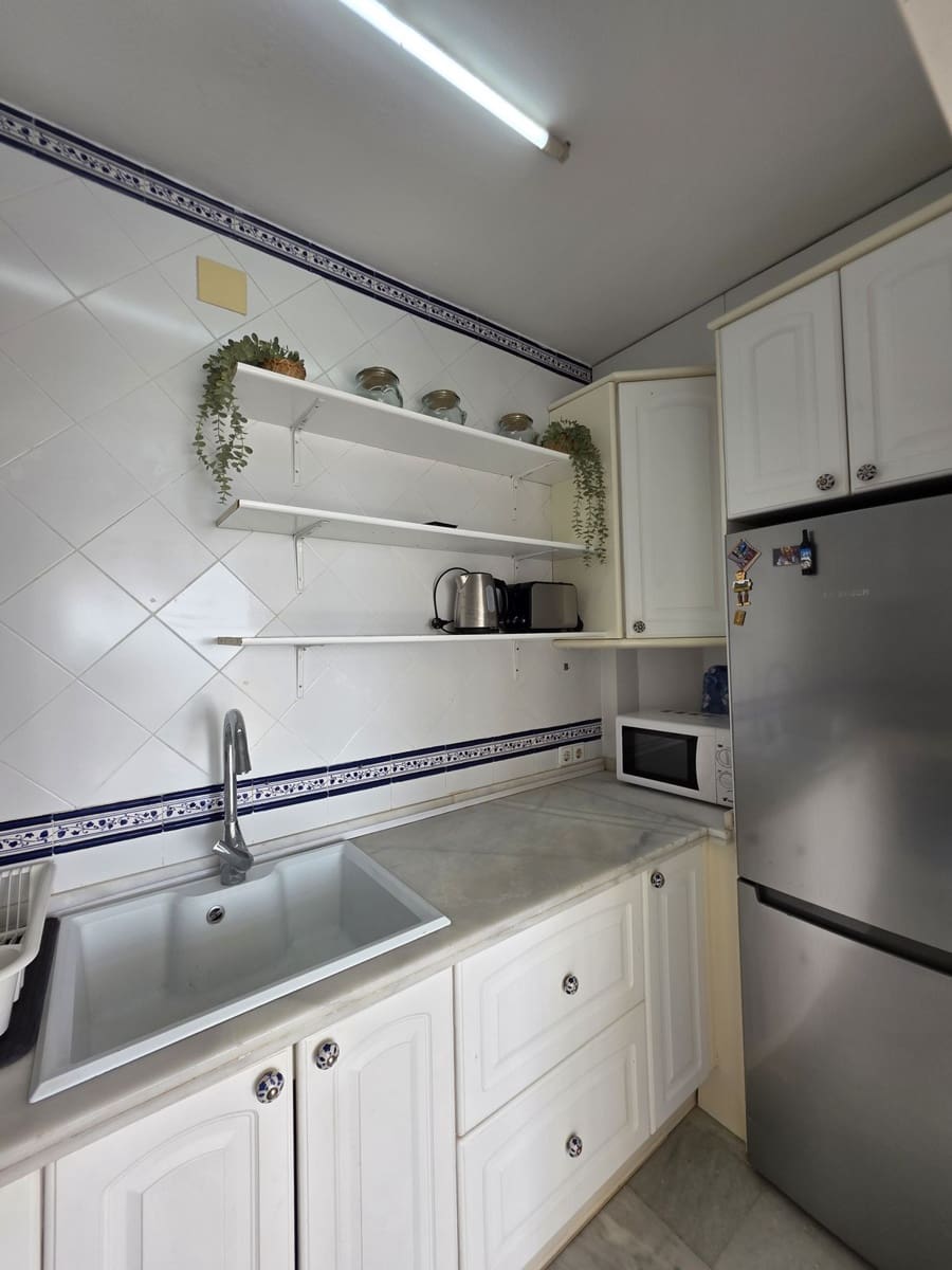 2 sovrum Lägenhet till salu i Marbella - 530 000 € (Ref: 10059448)