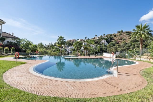 3 Zimmer Apartment zu verkaufen in Aloha Golf, Marbella mit Pool Garage - 849.000 € (Ref: 10062002)