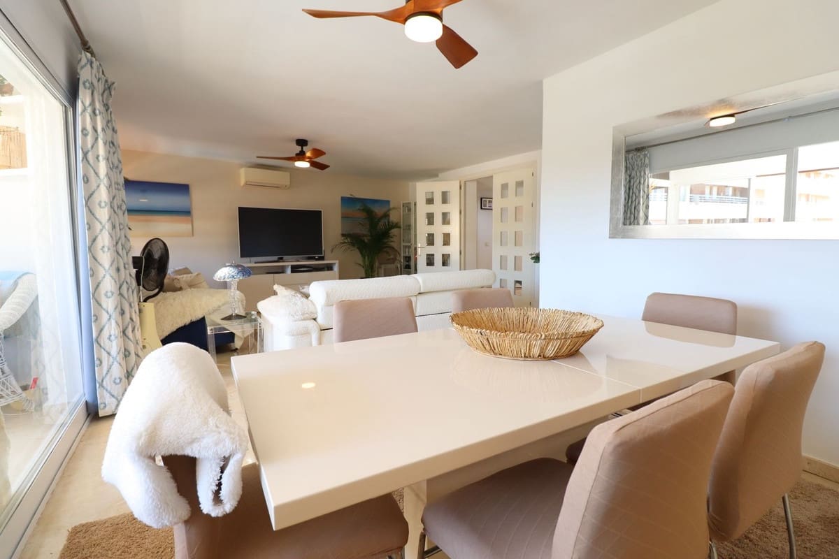 3 chambre Penthouse à vendre à Marbella avec piscine - 1 530 000 € (Ref: 10064637)