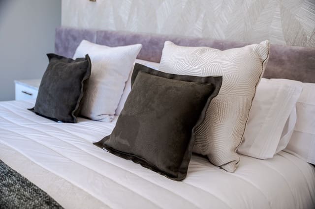 3 sypialnia Apartament na sprzedaż w Estepona z basenem garażem - 1 895 000 € (Ref: 10072967)