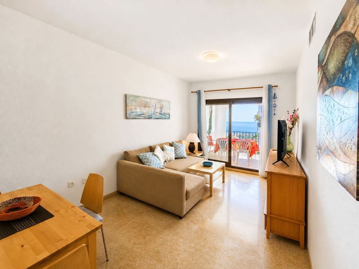 1 Zimmer Apartment zu verkaufen in La Duquesa / Puerto de la Duquesa mit Pool Garage - 299.000 € (Ref: 10075550)