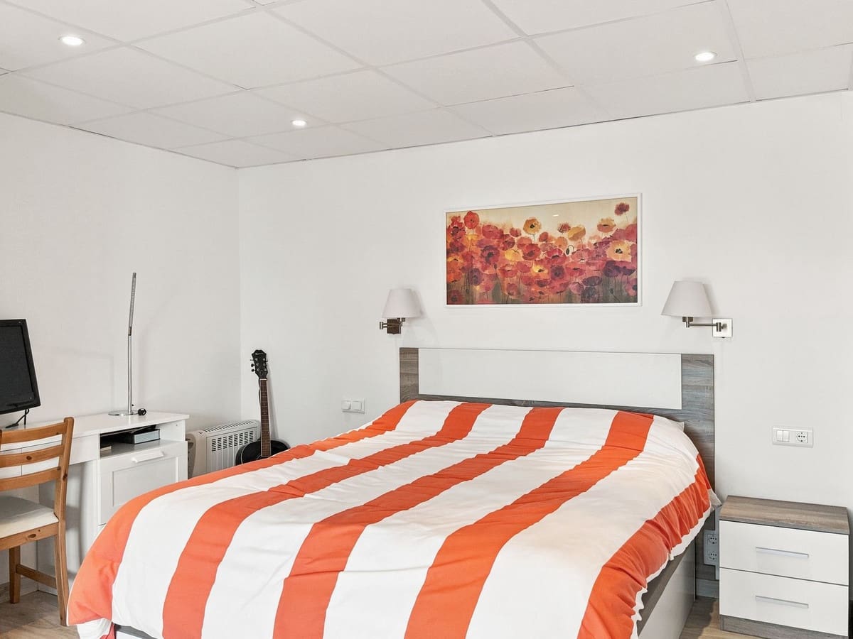 Chalet de 4 habitaciones en Valtocado en venta - 825.000 € (Ref: 10075668)