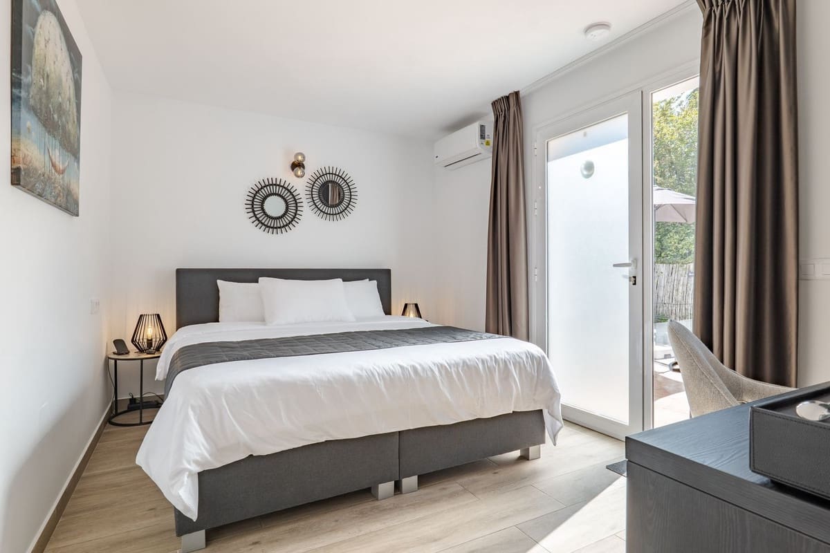 Chalet de 7 habitaciones en Alhaurín el Grande en venta con piscina garaje - 825.000 € (Ref: 10076564)