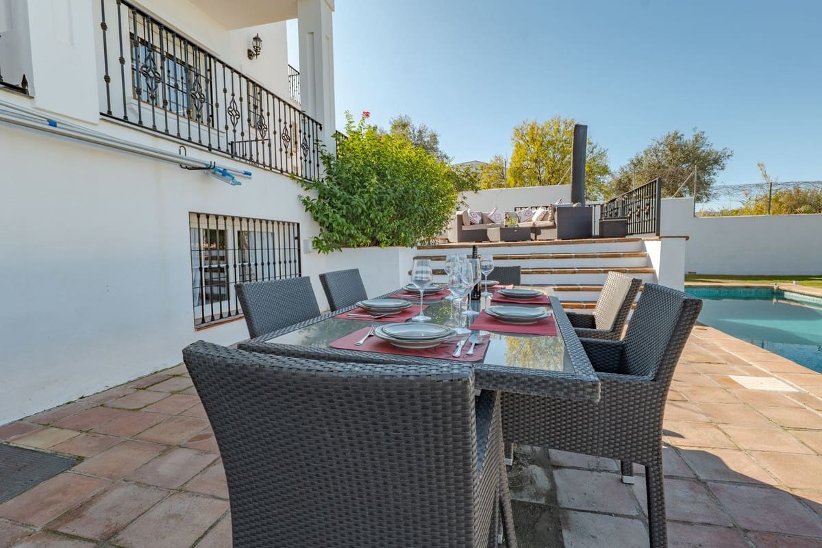 4 chambre Villa/Maison à vendre à Alhaurin el Grande avec piscine garage - 845 000 € (Ref: 10076647)