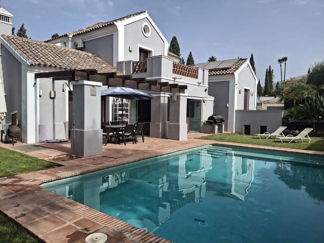 5 sypialnia Willa na sprzedaż w Mijas Golf, Mijas z basenem garażem - 1 325 000 € (Ref: 10079778)