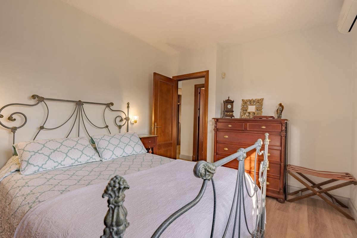 3 chambre Villa/Maison à vendre à Coin avec piscine garage - 545 000 € (Ref: 10079858)
